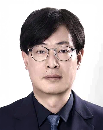 방윤현 ㈜청솔엔지니어링 사장(대표이사) 방윤현 ㈜청솔엔지니어링 사장(대표이사)